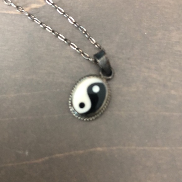 Silver peace necklace - Picture 2 of 3